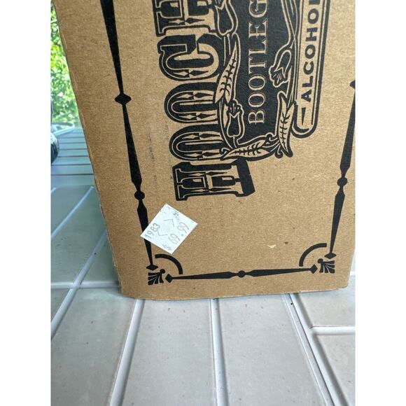 Hoochfusion Bootleg Botanicals Alcohol Infusion Kit — New in Box - Picture 5 of 7